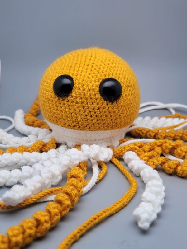 Large 2 tone Jellyfish