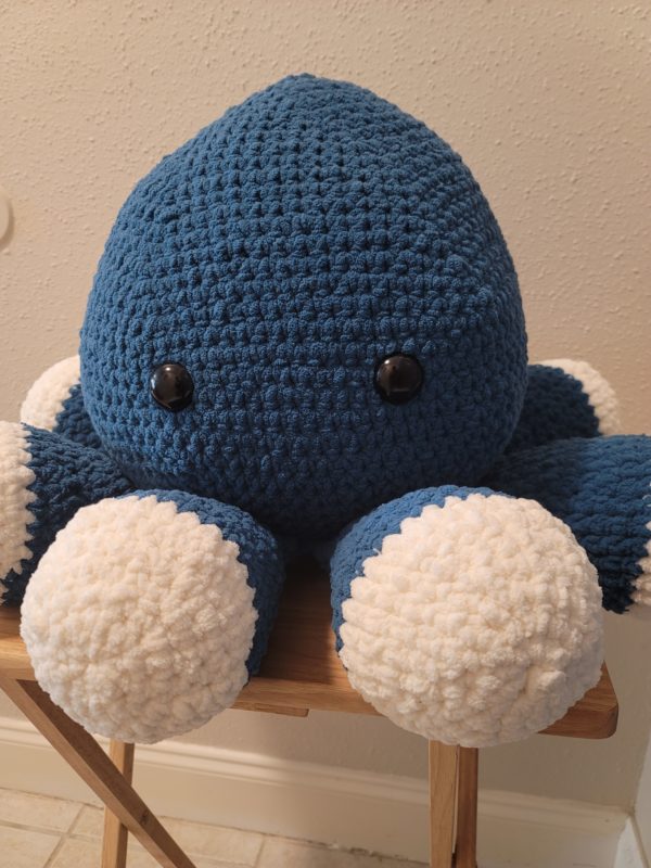 Giant Octopus - Image 10