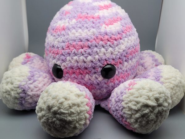 Pinkle Swirl Large Octopus - Image 8