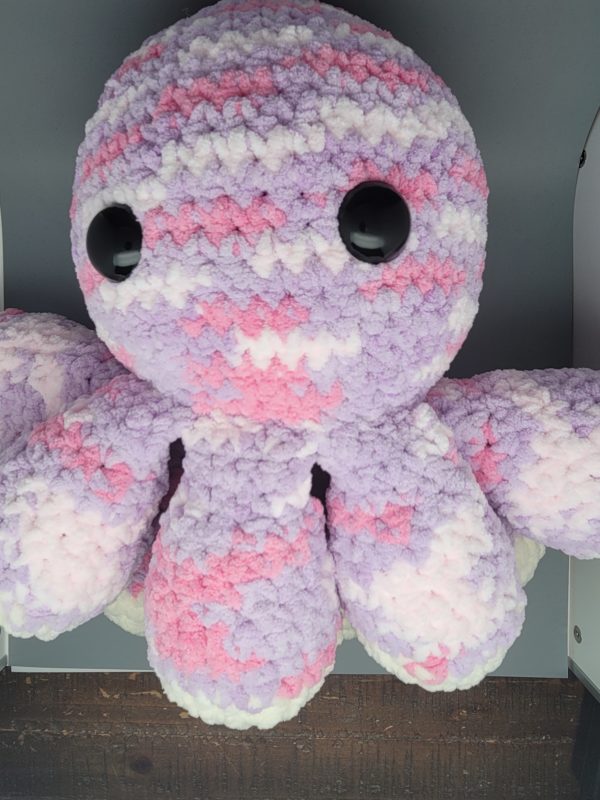 Pinkle Swirl Large Octopus - Image 6