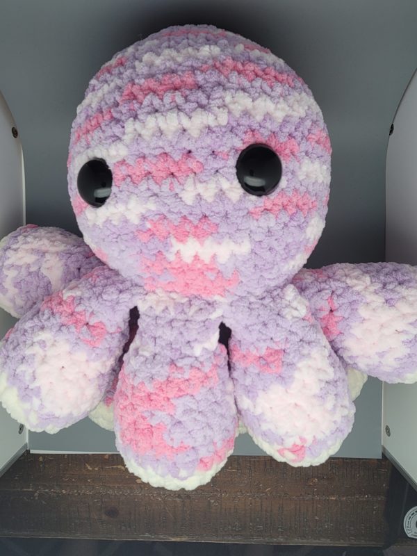Pinkle Swirl Large Octopus - Image 5