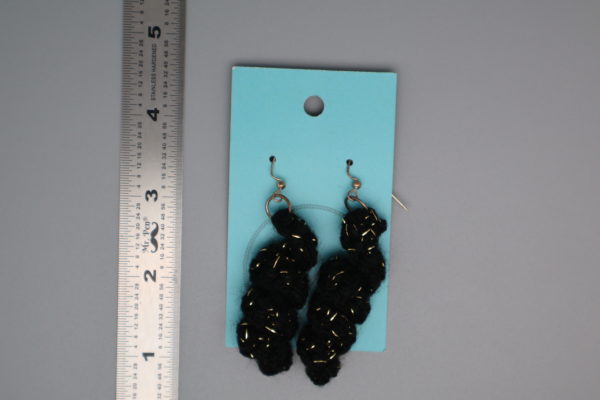 Black and Gold Corkscrew earring - short - Image 2