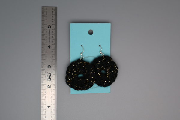 Black and gold Circle Earrings - Image 3
