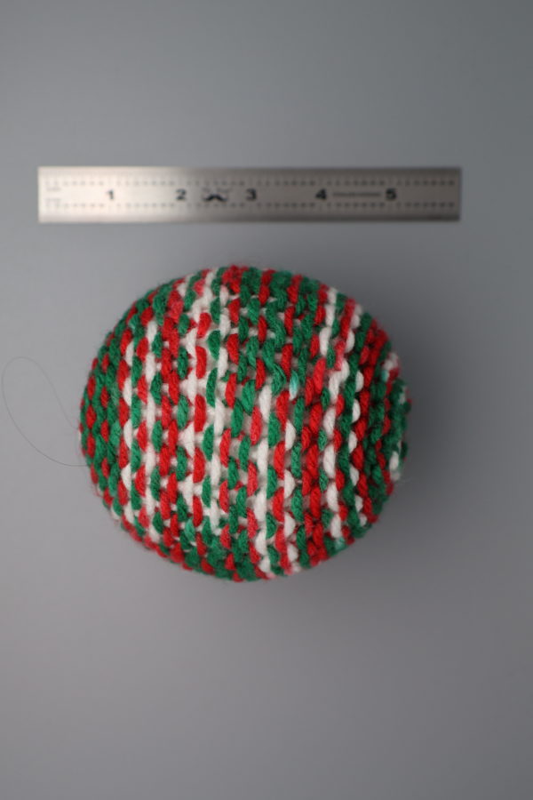 Christmas Swirl Squishy Ball - Image 2